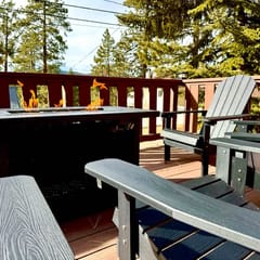 Ursa Minor Cabin | BBQ | Fire Pit on Deck | Max 4
